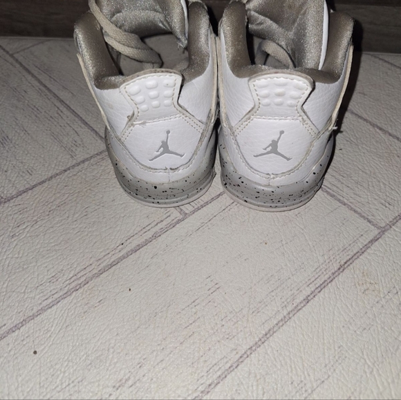 Air Jordan 4 Retro Shoes 6c - Picture 4 of 6